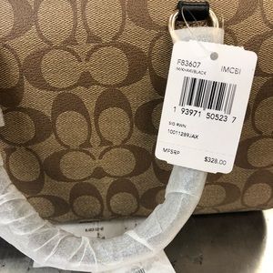 Coach purse never used bought 2 weeks ago